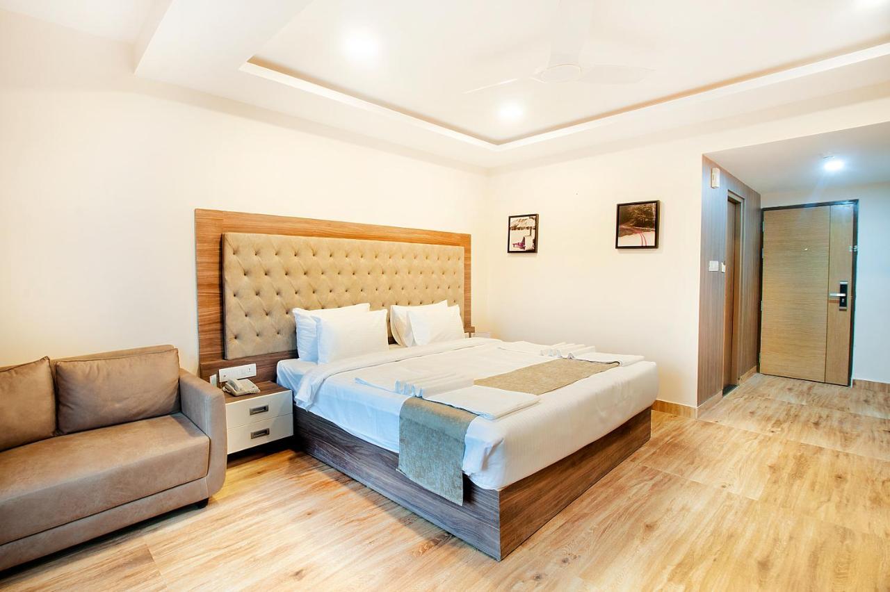 Abm Boutique Hotel By Purple Cloud Dod Jala Екстер'єр фото
