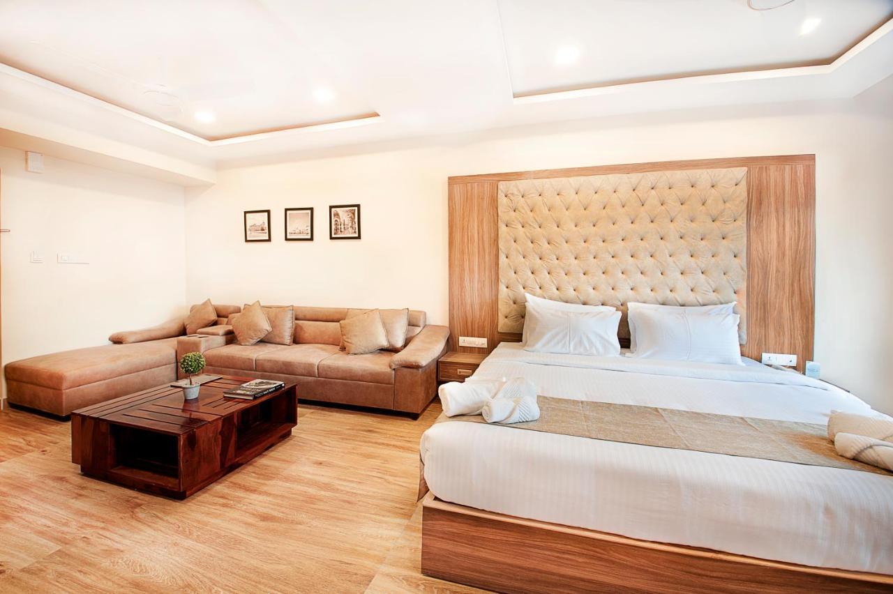 Abm Boutique Hotel By Purple Cloud Dod Jala Екстер'єр фото