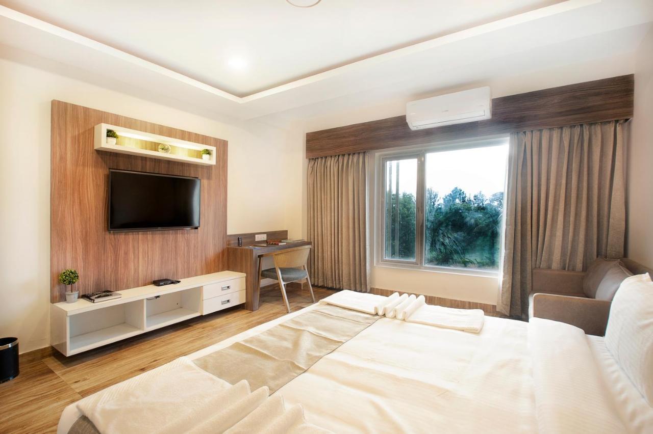 Abm Boutique Hotel By Purple Cloud Dod Jala Екстер'єр фото